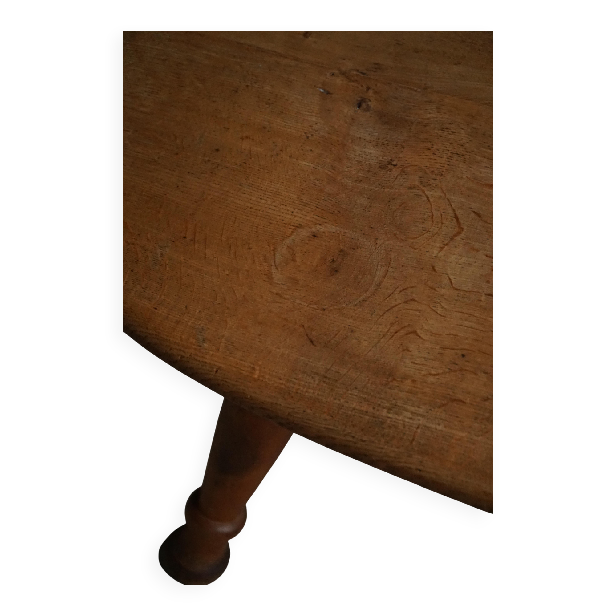 Mid-20th century Danish coffee table / side table in oak, Otto Færge, 1940s.