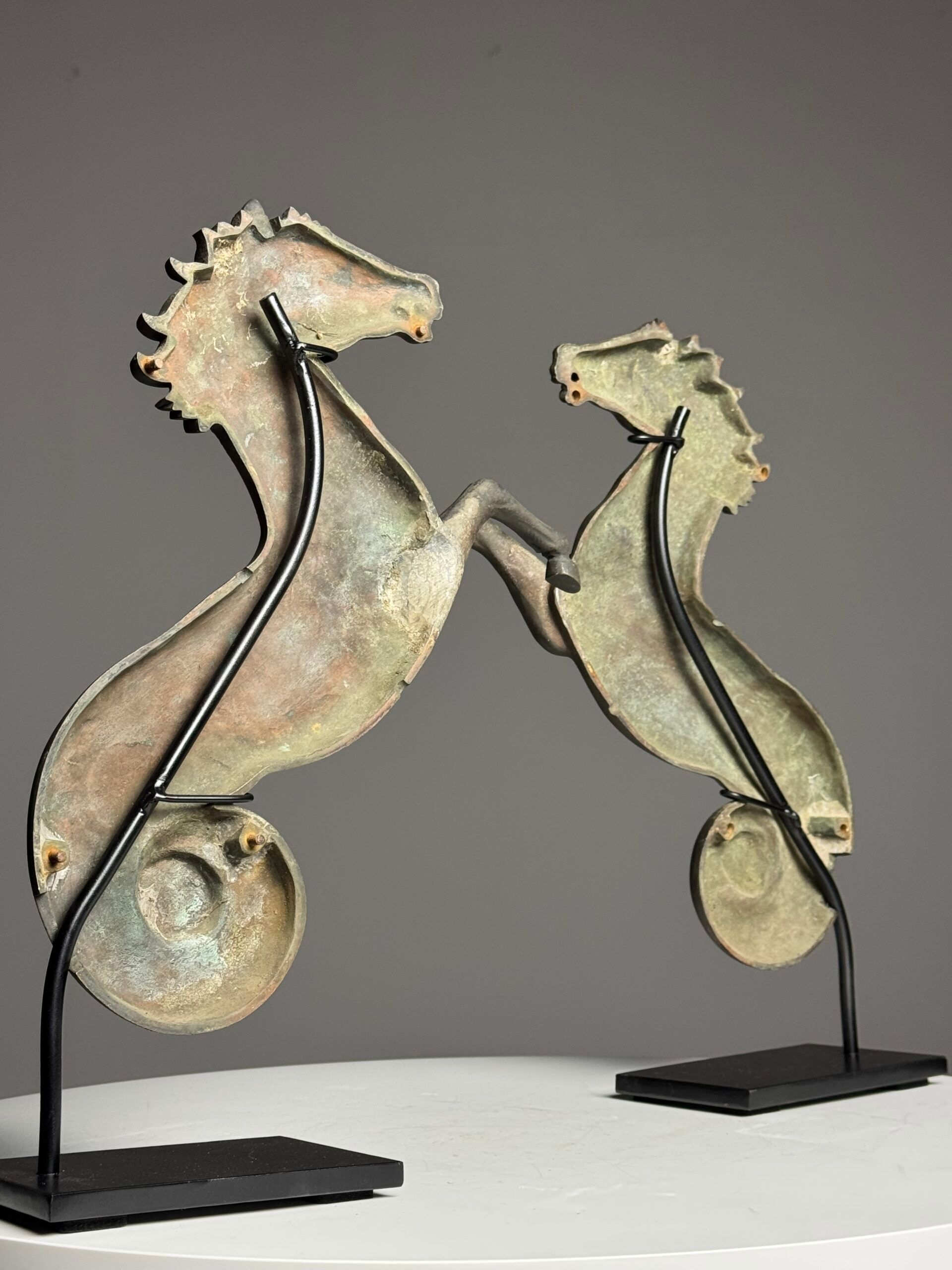 Hippocampes en bronze sur socle 1960