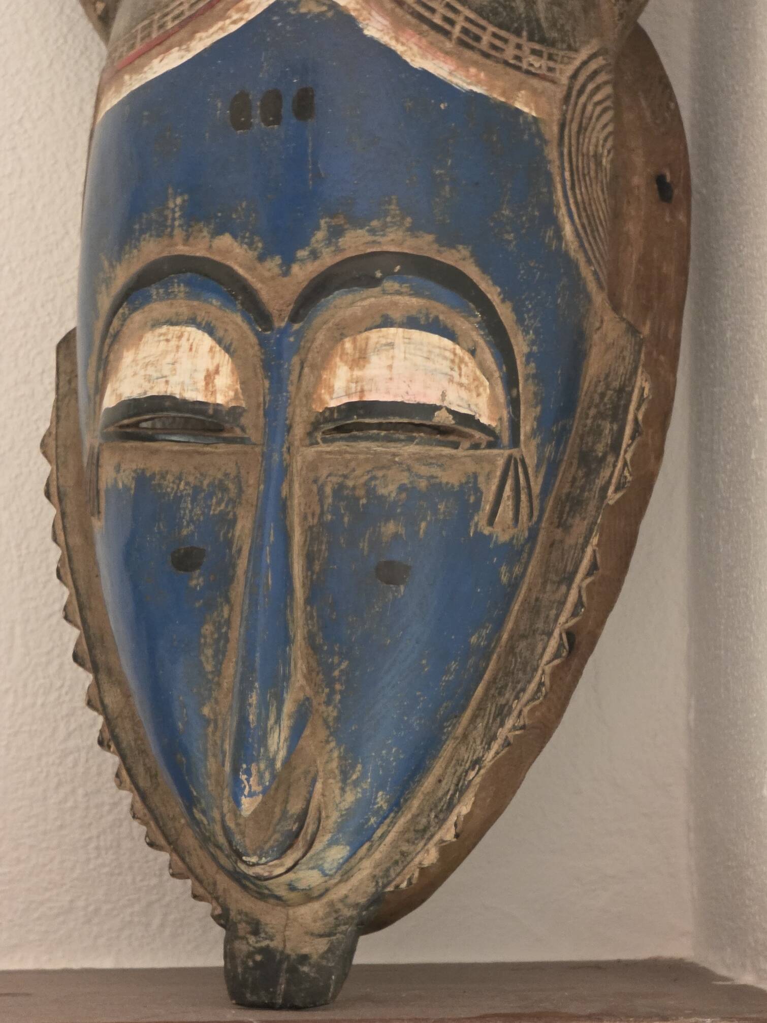 Baoulé African mask with 7 horns