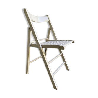 Chaise pliante en bois massif laqué blanc vintage