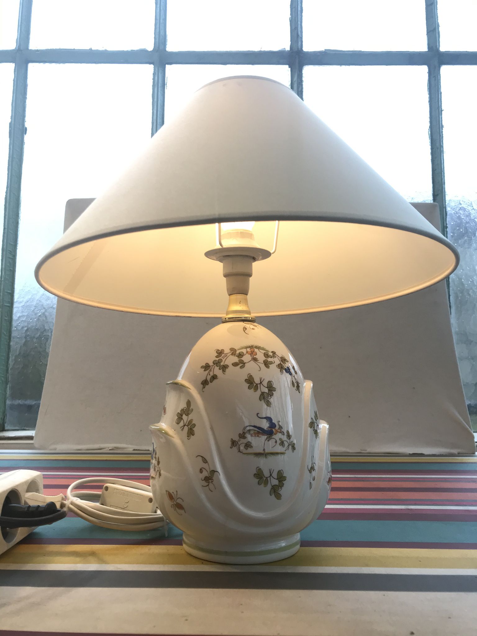 Old Moustiers ceramic lamp with white lamp shade