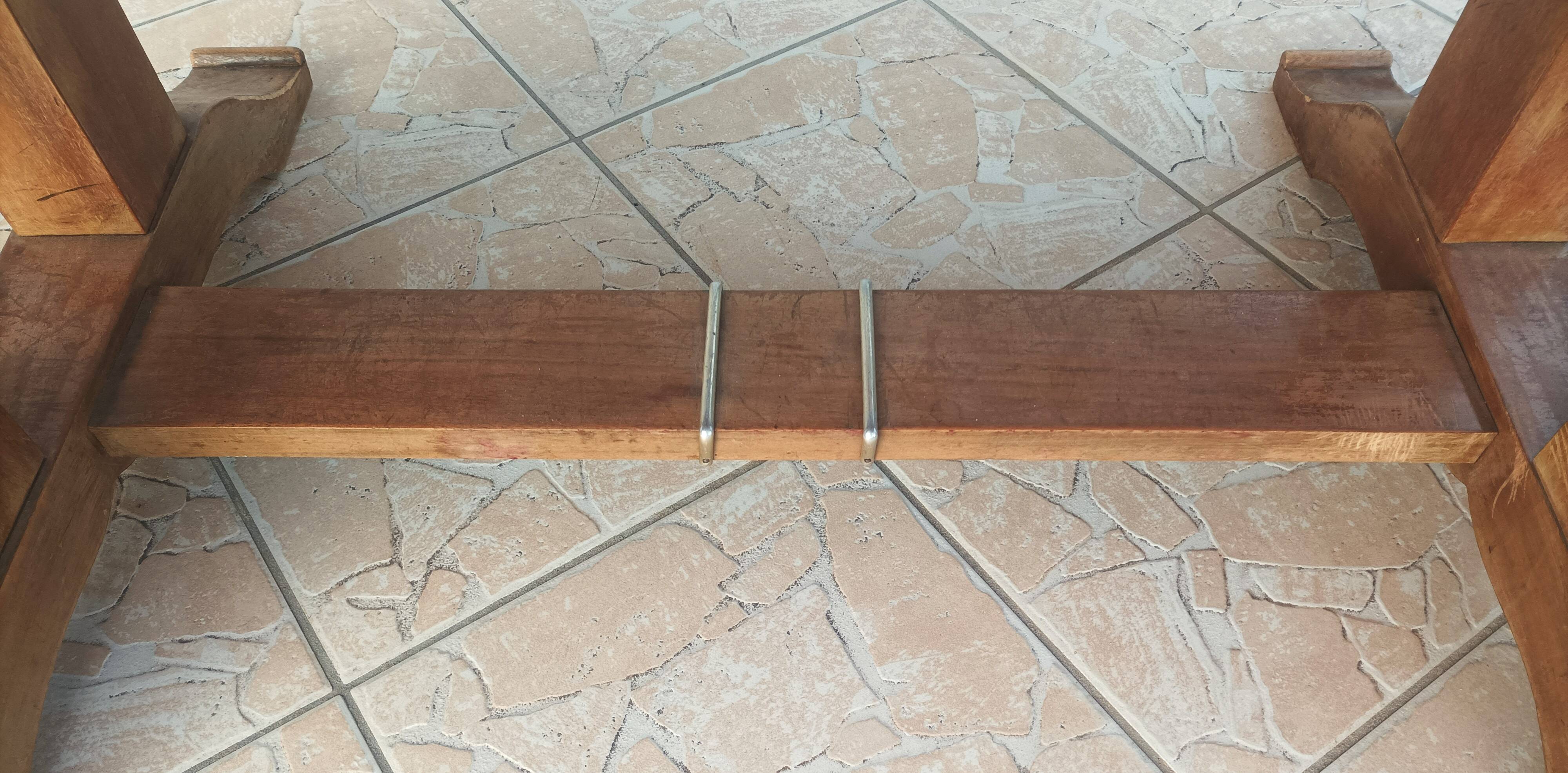 Art Deco table in burr walnut