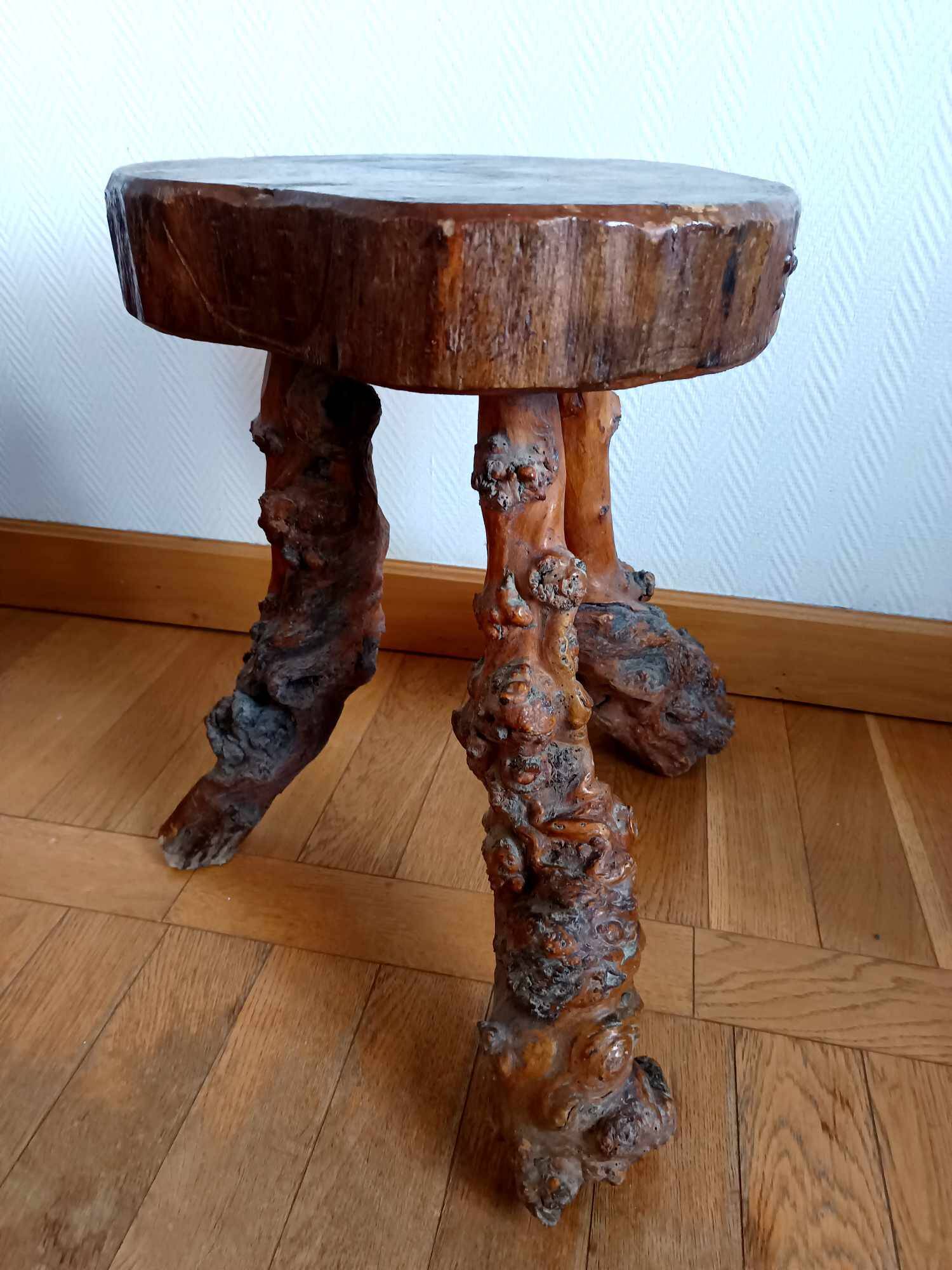 Brutalist vine stock stool