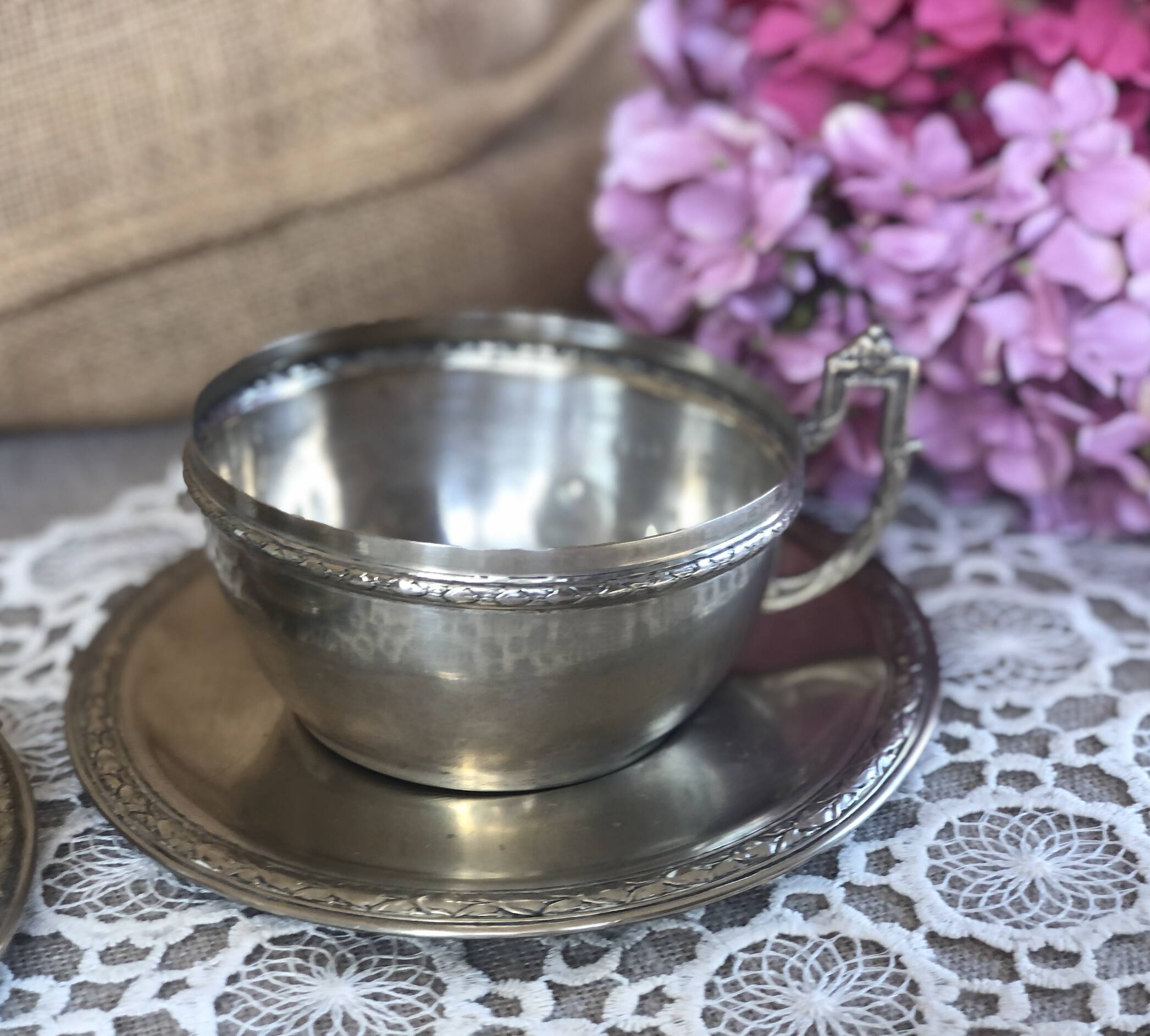 Set of 3 old "silverware" cups