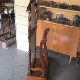 Servant Oak Room Valet