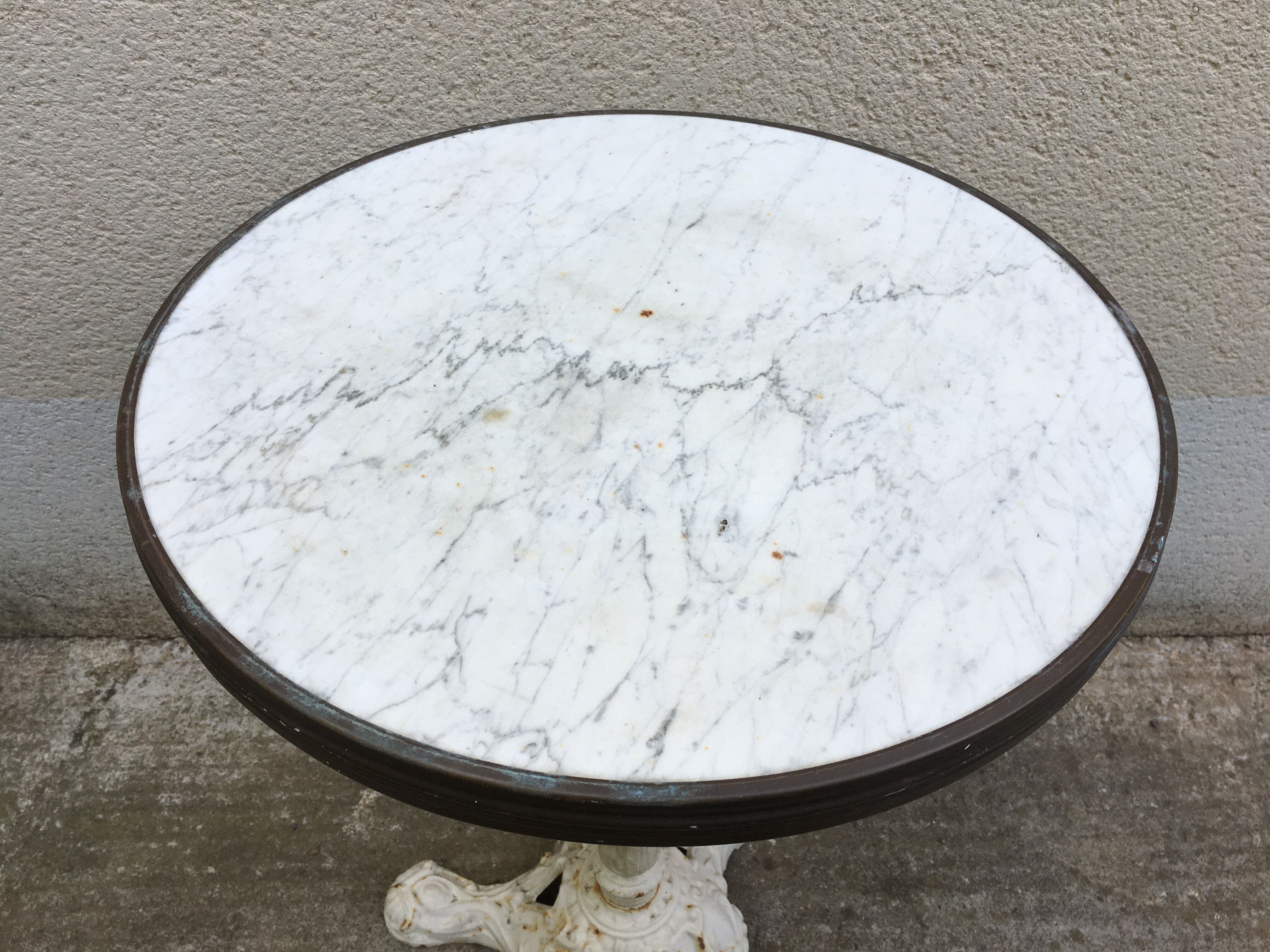 Old marble round bistro table