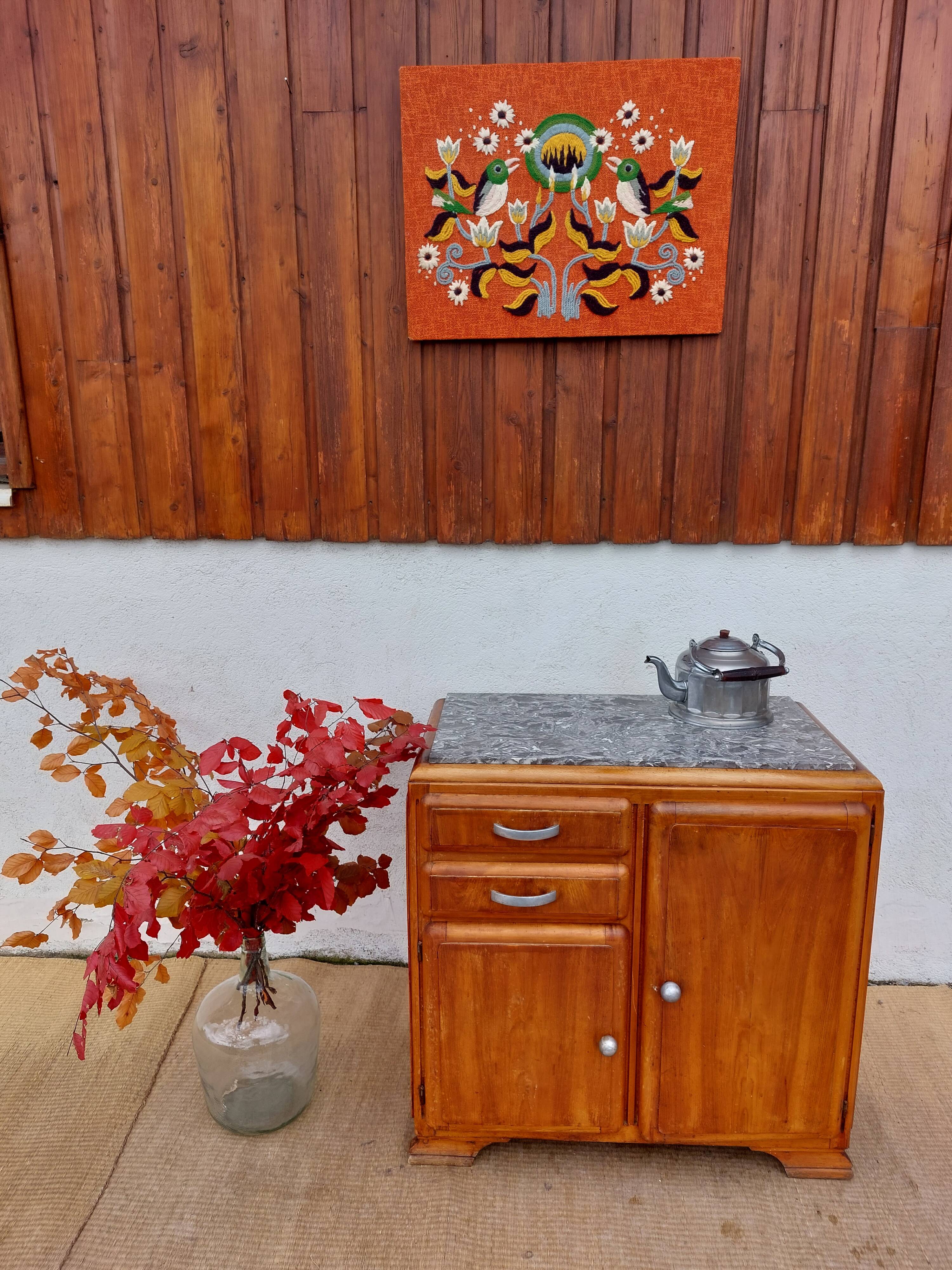 Mado buffet, marble top