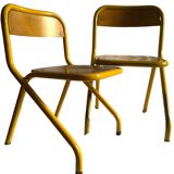 2 Vintage School Chairs 🪑