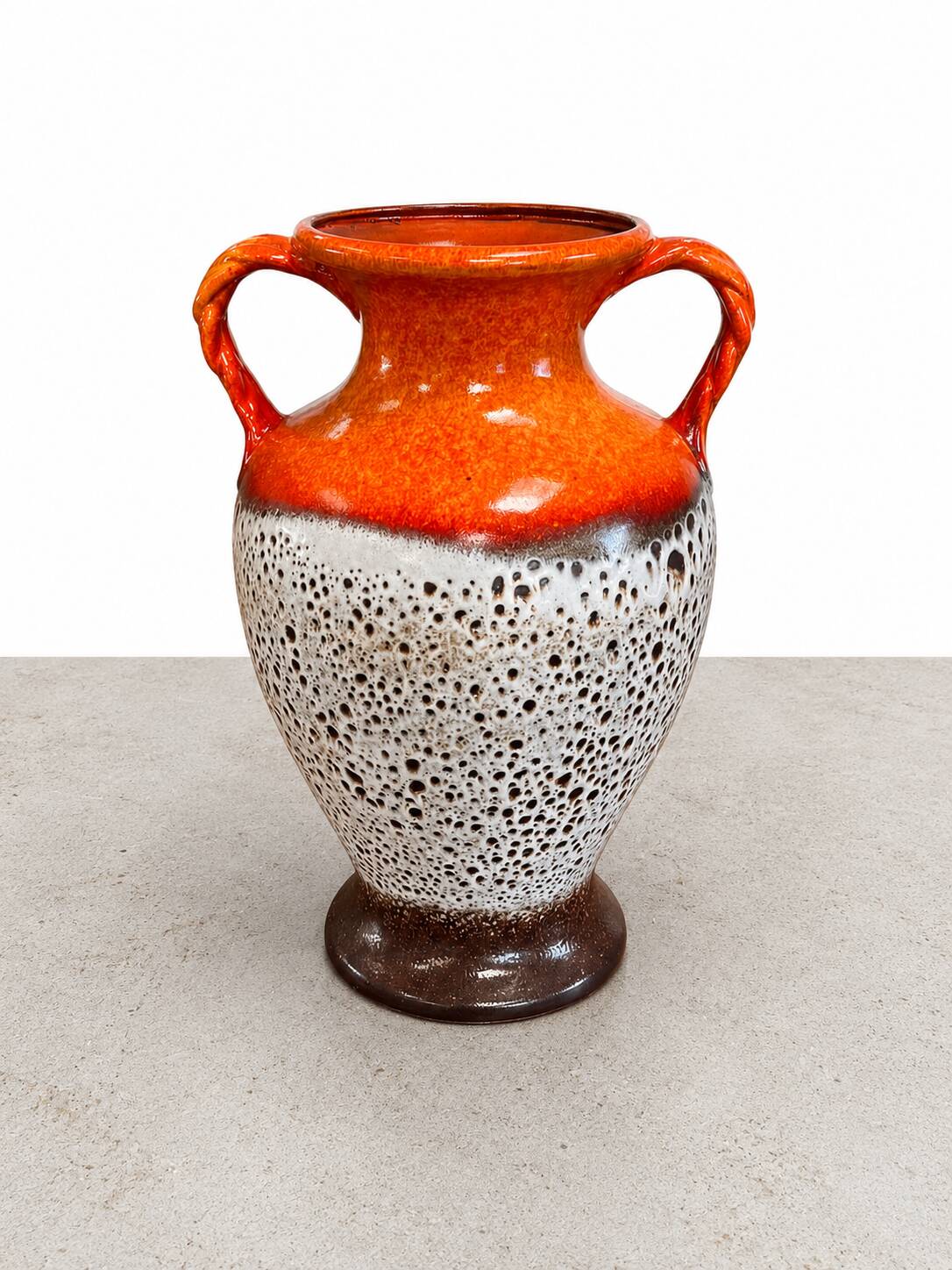 Vase W-G