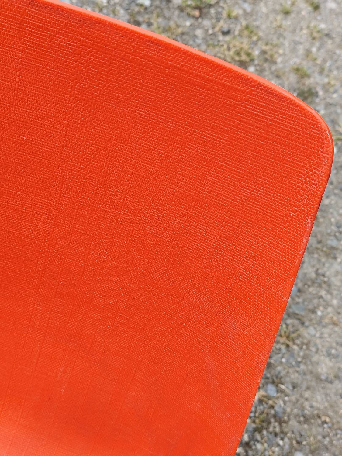 Pair of Fantasia Grosfillex shell chairs