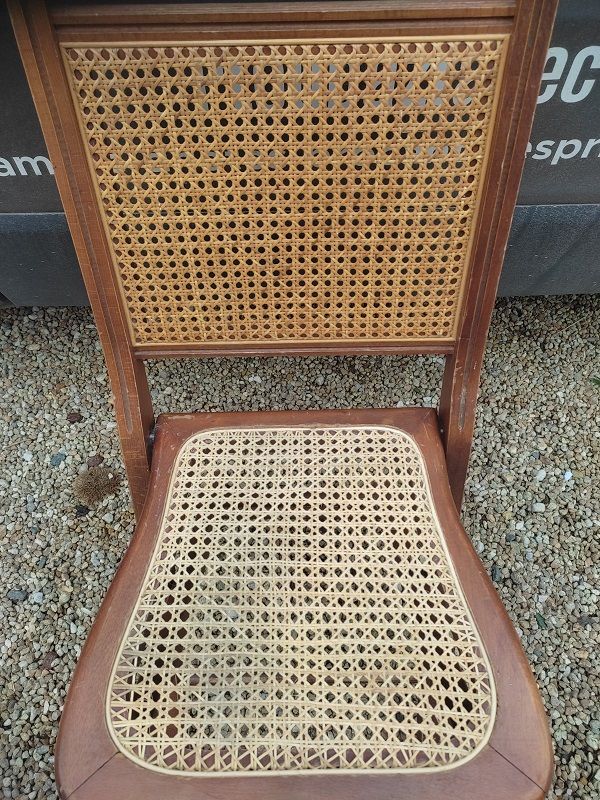 Folding chair wood
