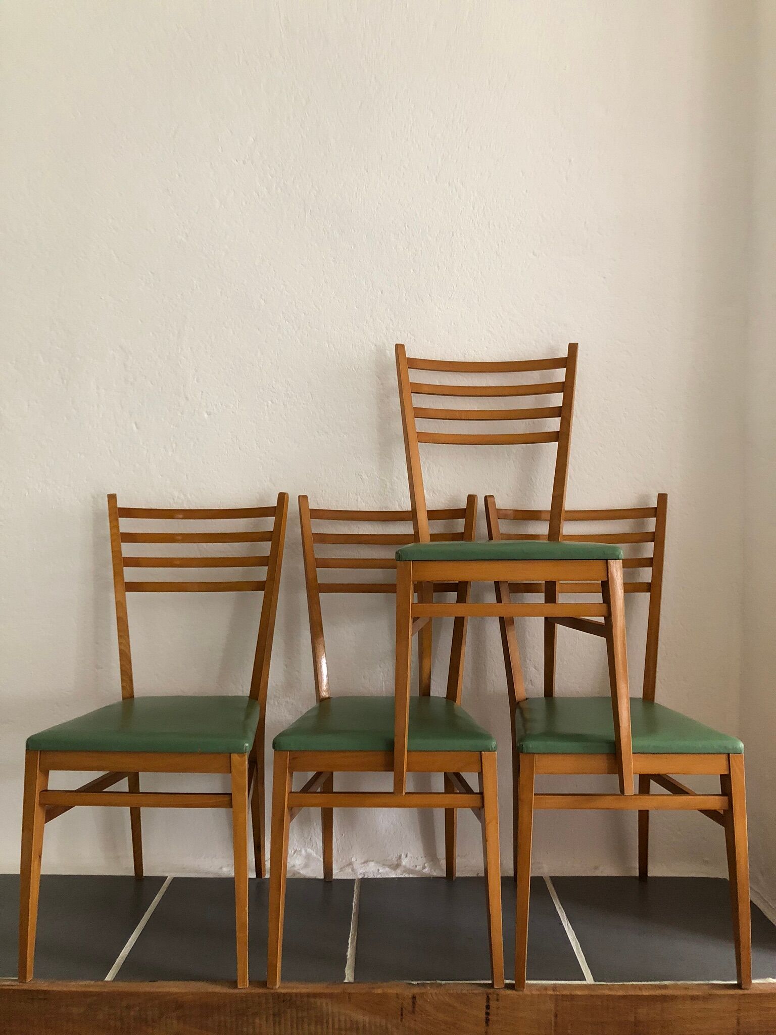 4 vintage chairs 60