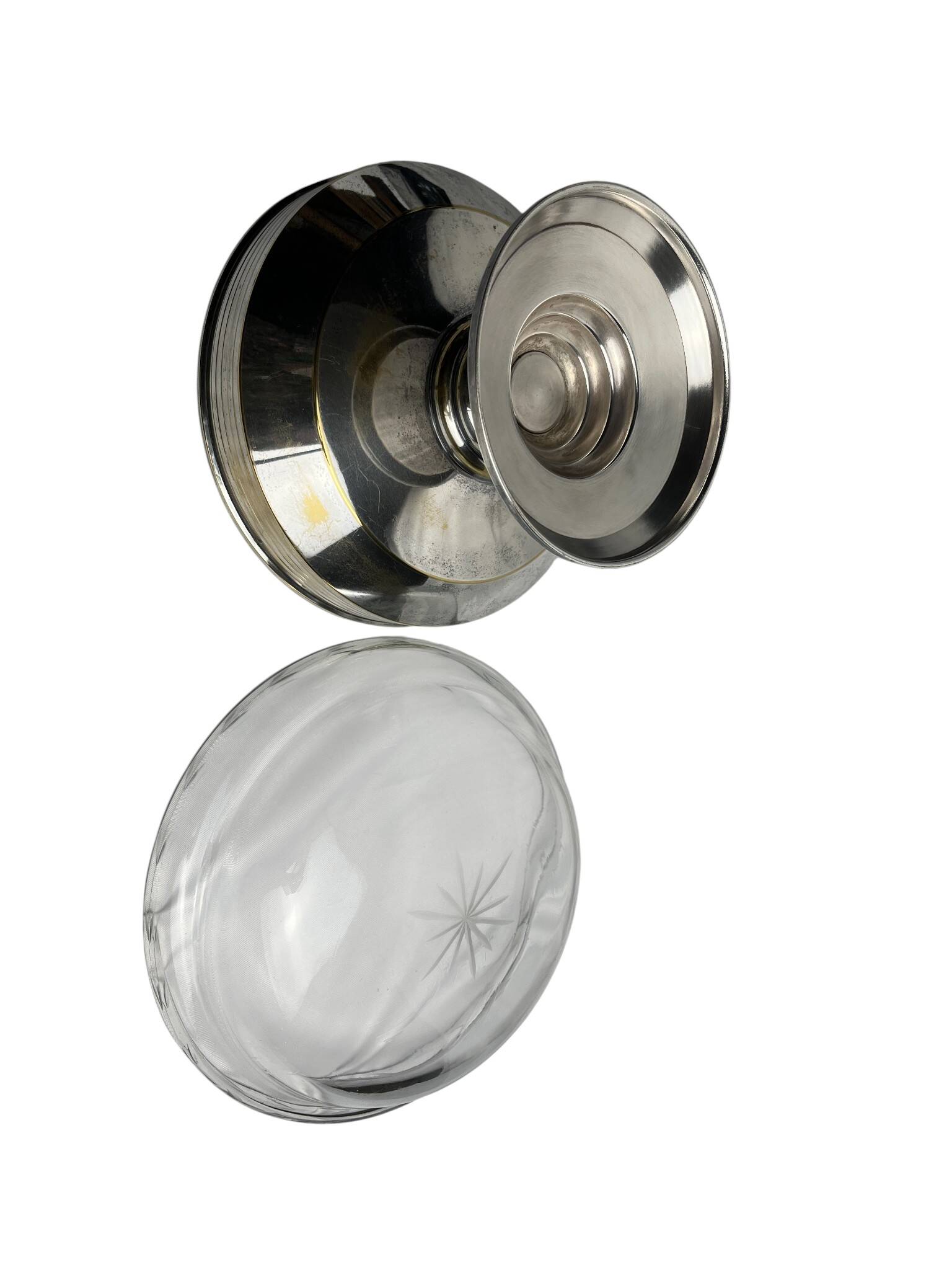 Art Deco, silver-plated metal fruit bowl with pedestal base, hallmarked, circa 1930