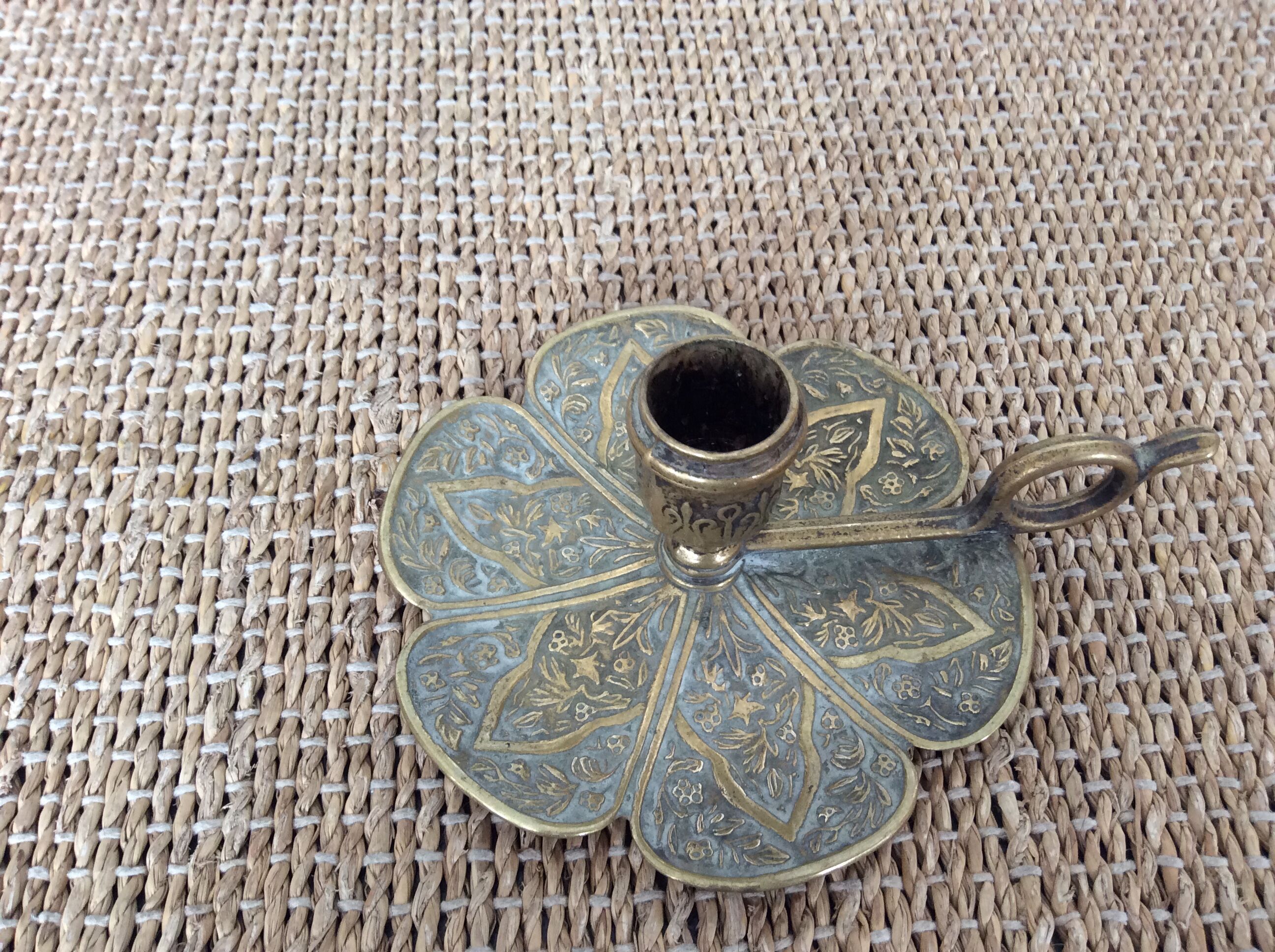 Cellar rat candle holder