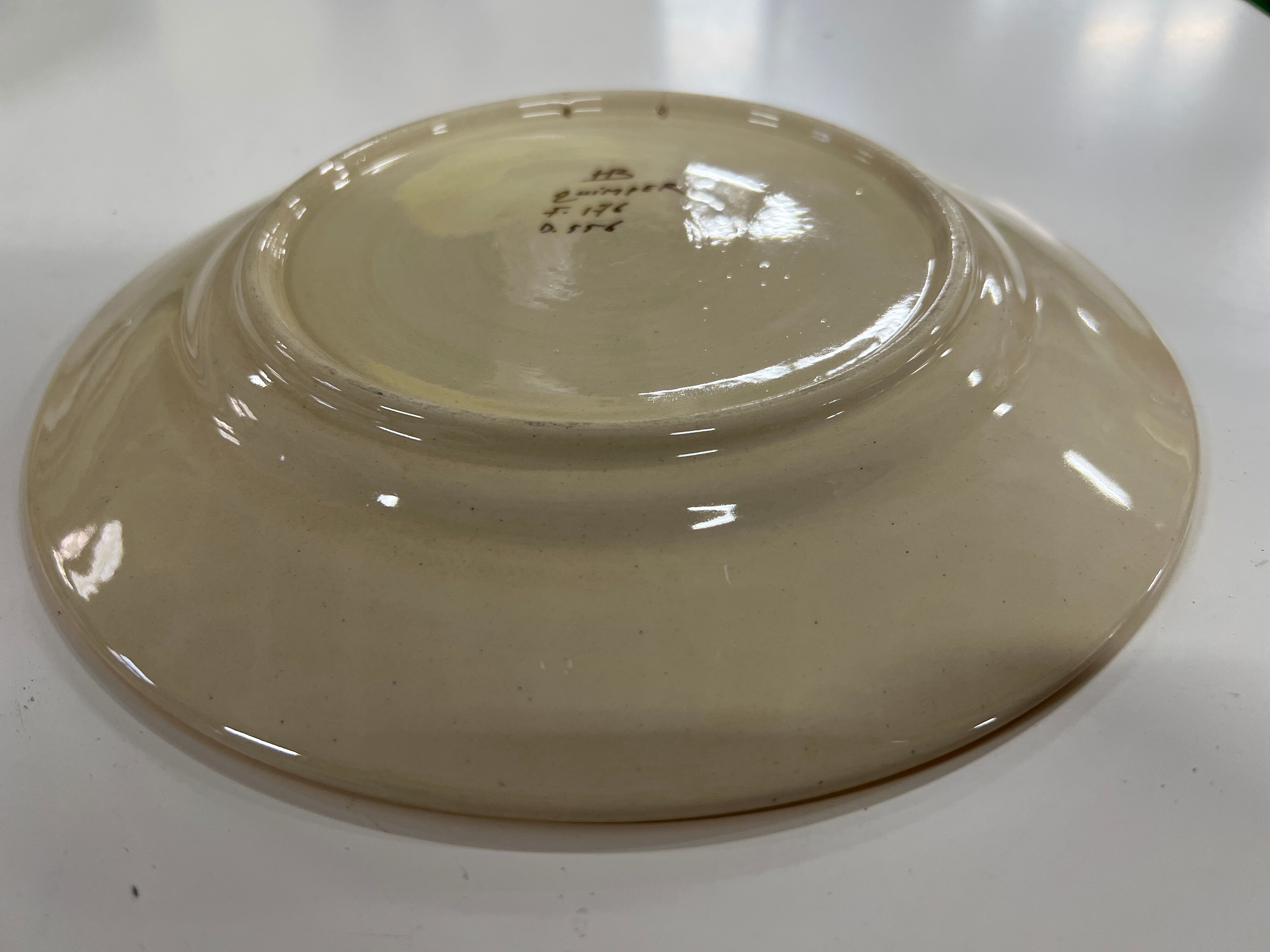 Ceramic plate HB Quimper with Breton decoration