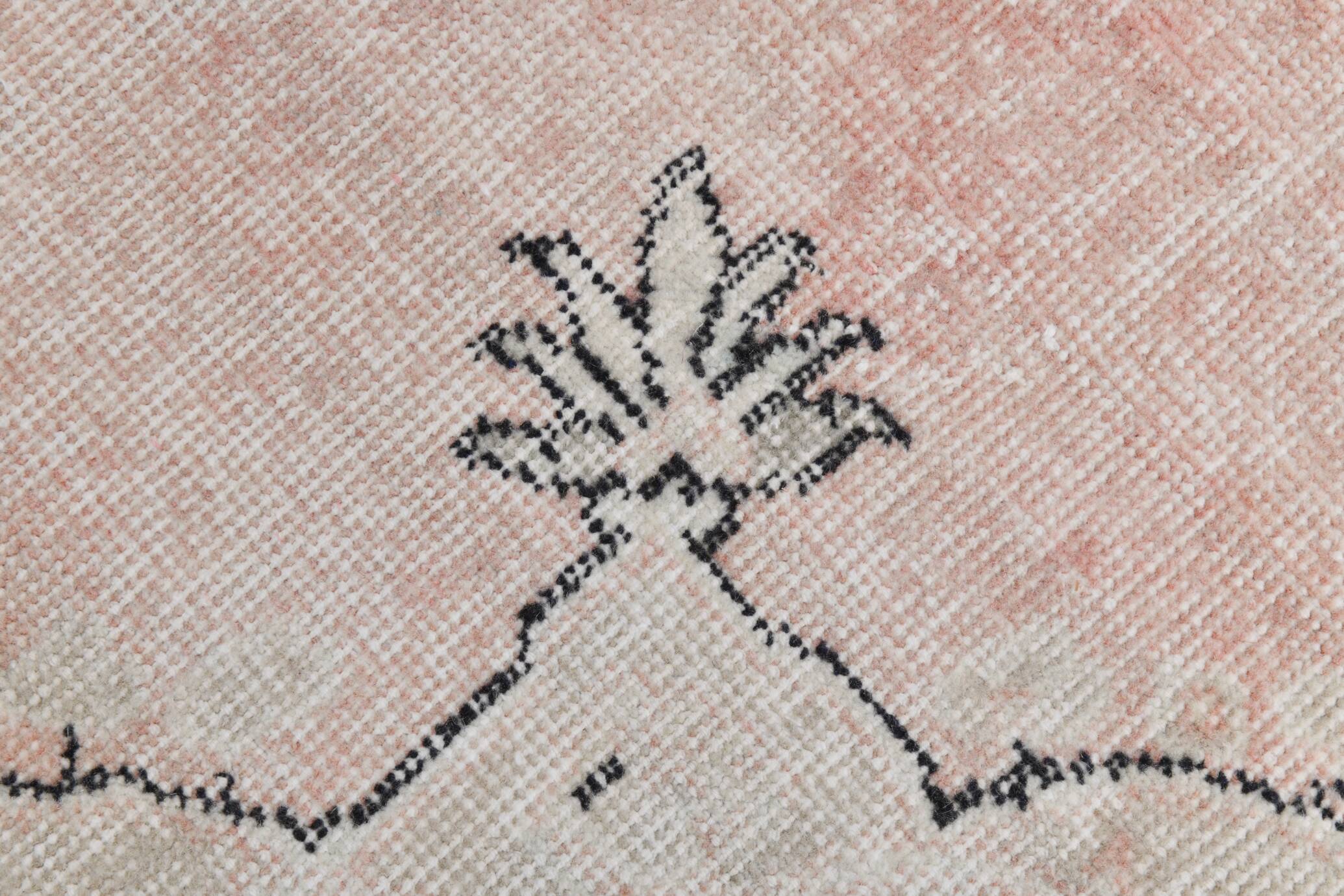 7x10 Large Pink & Beige Madallion Pattern Turkish Rug, 209x305Cm