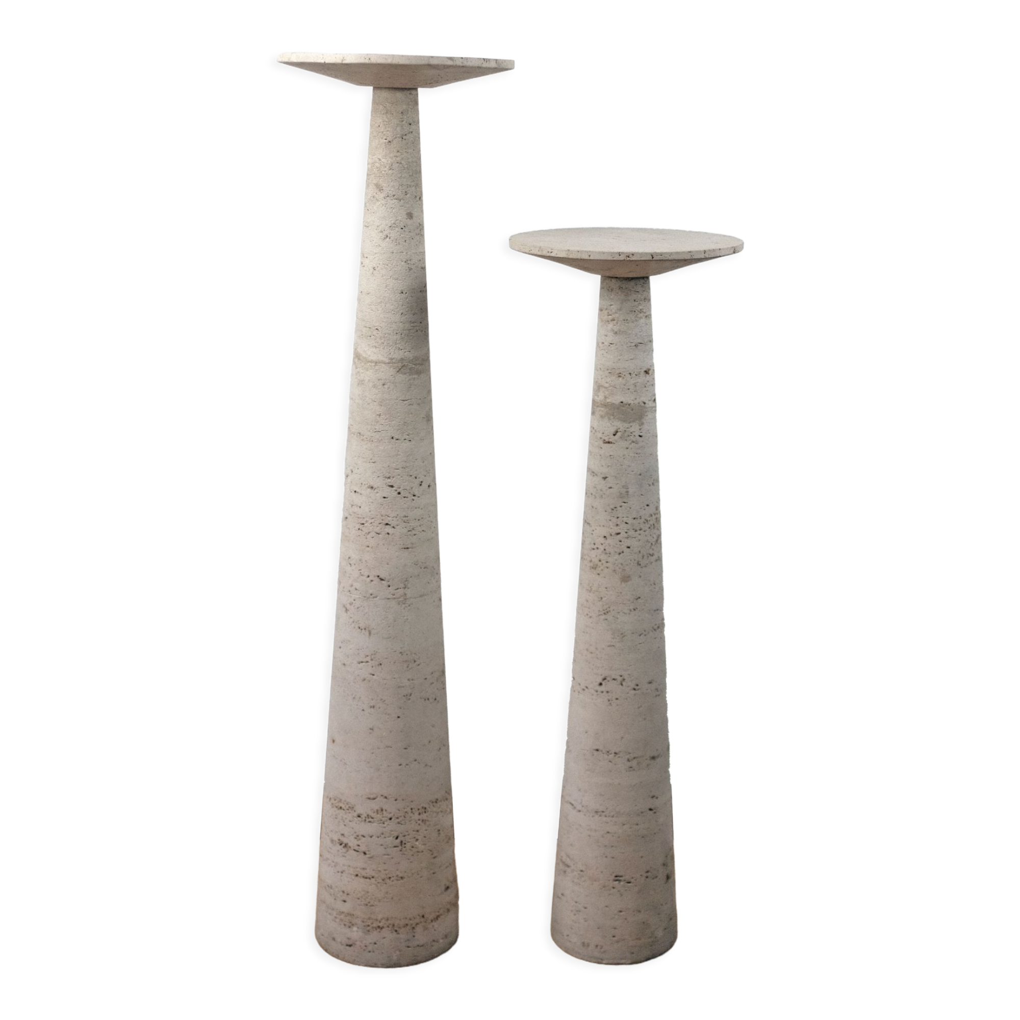 Pair of sellettes Giusti and Di Rosa in travertine, editions of the Centre Pompidou