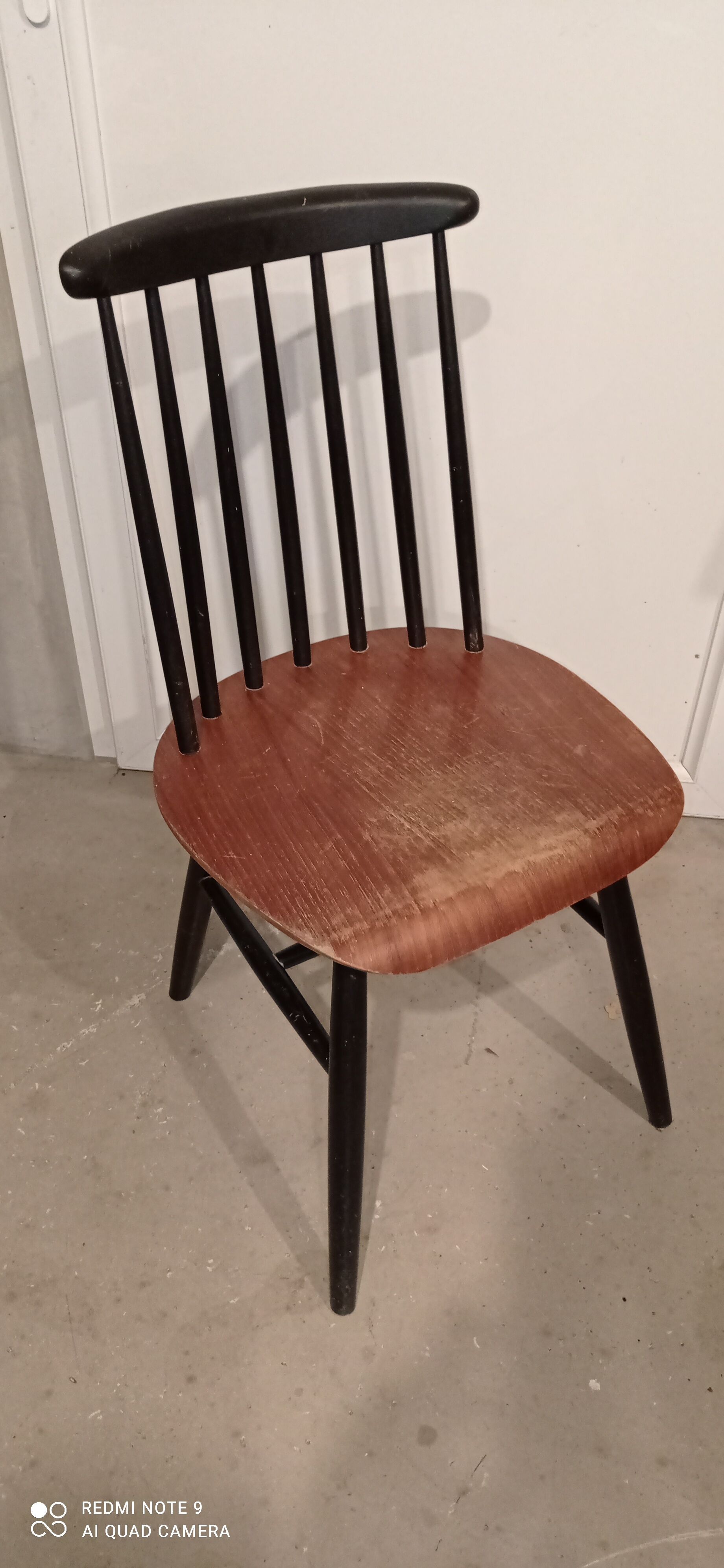 Fanett chair by Ilmari Tapiovaara