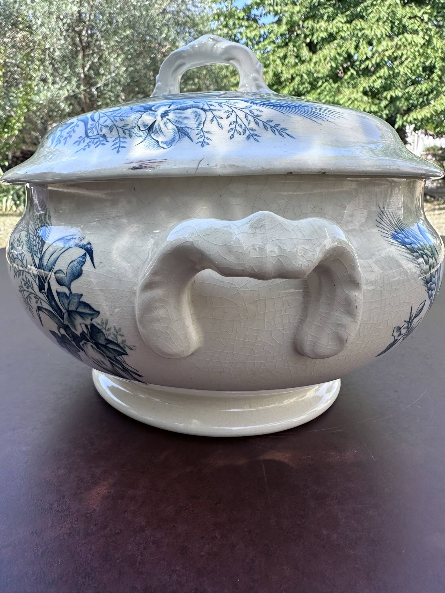 Antique soup tureen, Keller Lunéville earthenware, stamped K, blue decoration.