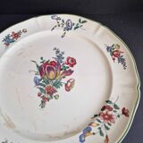 Large round ceramic serving dish Villeroy and Boch Mettlach model 1562.