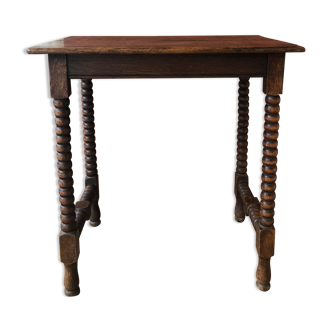 Side table in turned wood