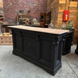 Early 20th century bar counter