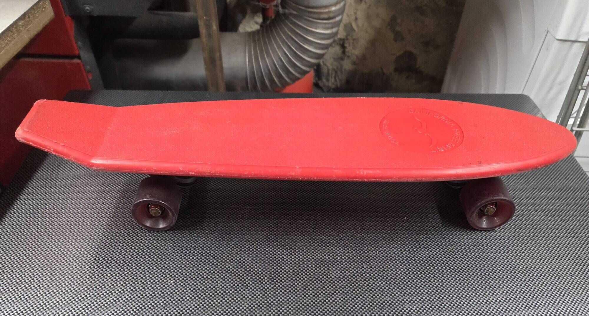 Vintage Skateboard "California Free Spirit" — Plastic Skate / Cruise