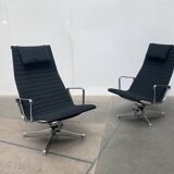 Set of aluminium chairs EA 124 Mid-Century by Charles & Ray Eames for Herman Miller, 1960s.