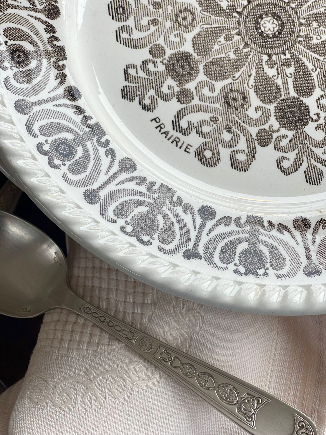 Set of 4 flat plates