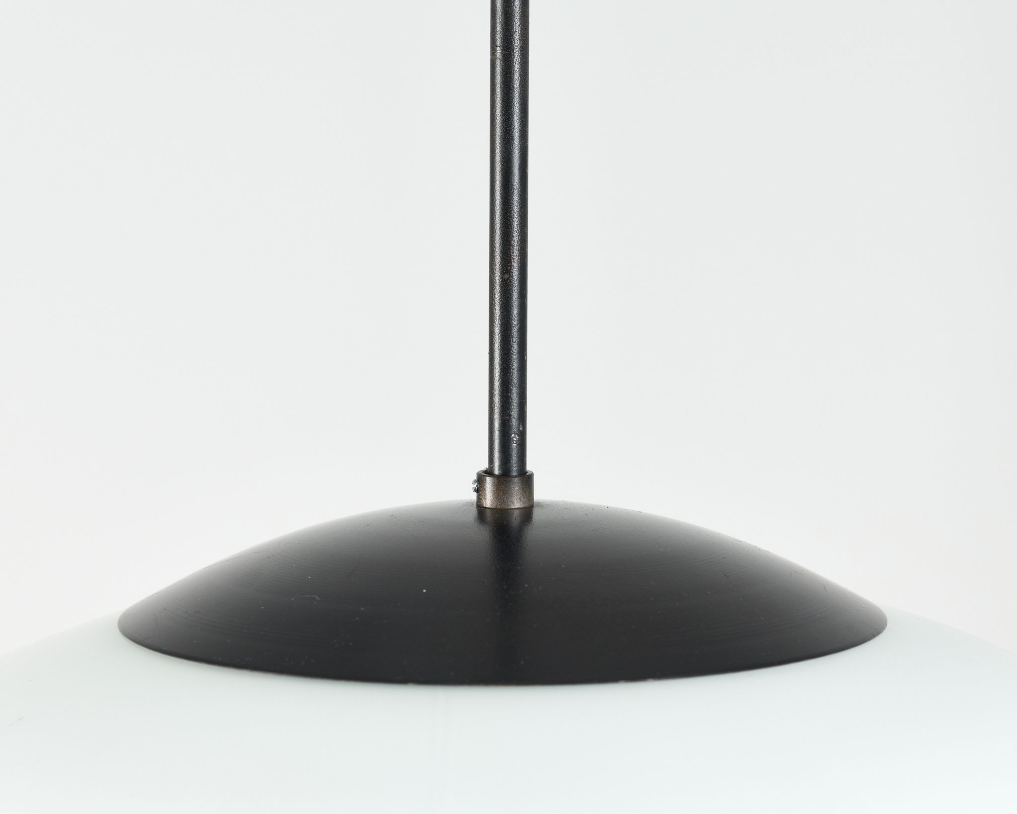 Suspension en verre Oopaline par Napako années 60