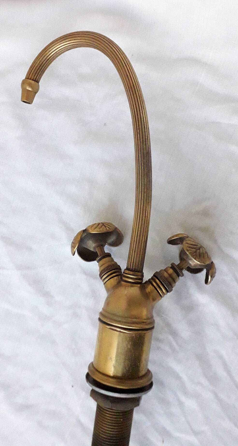 Bronze faucet