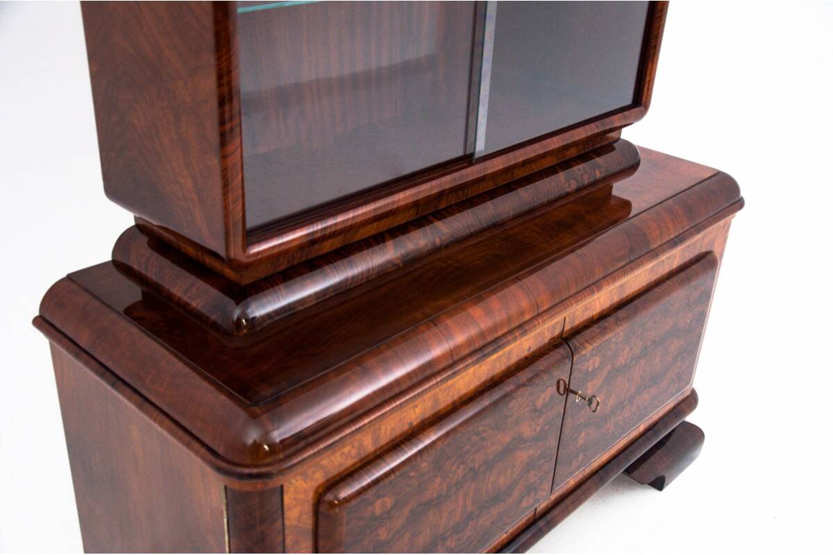 Art Deco style display cabinet, 1940s, Poland.