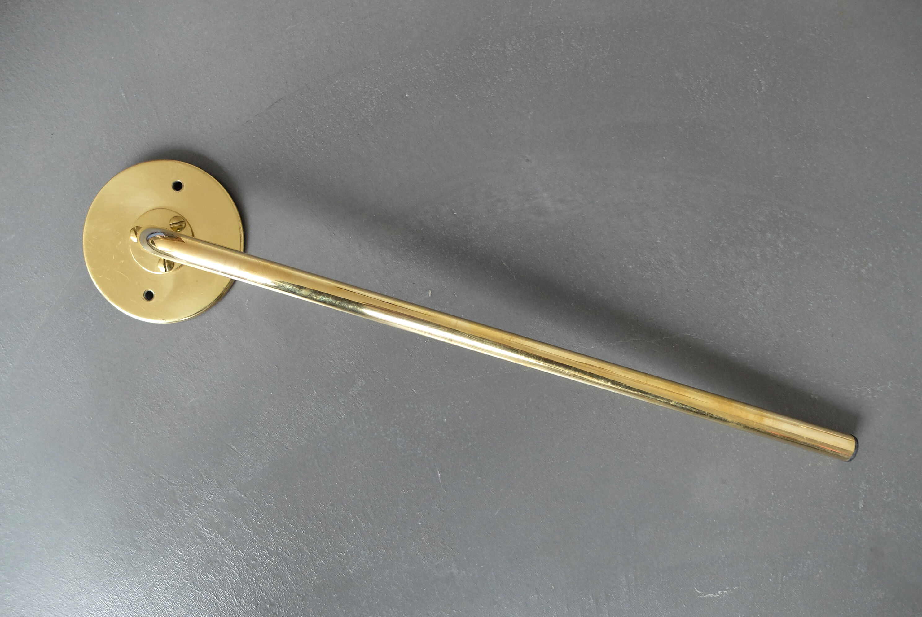 Pair orientable sconces V-393 Hans-Agne Jakobsson for AB Markaryd Sweden, brass