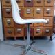 Chaise skaï blanche