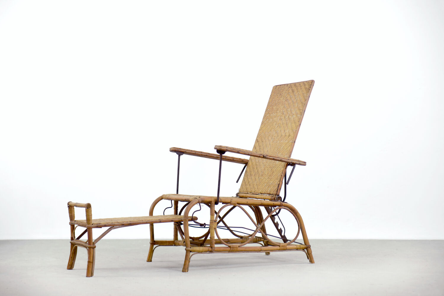 Bauhaus rattan armchair with ottoman by Erich Dieckmann, 1930s