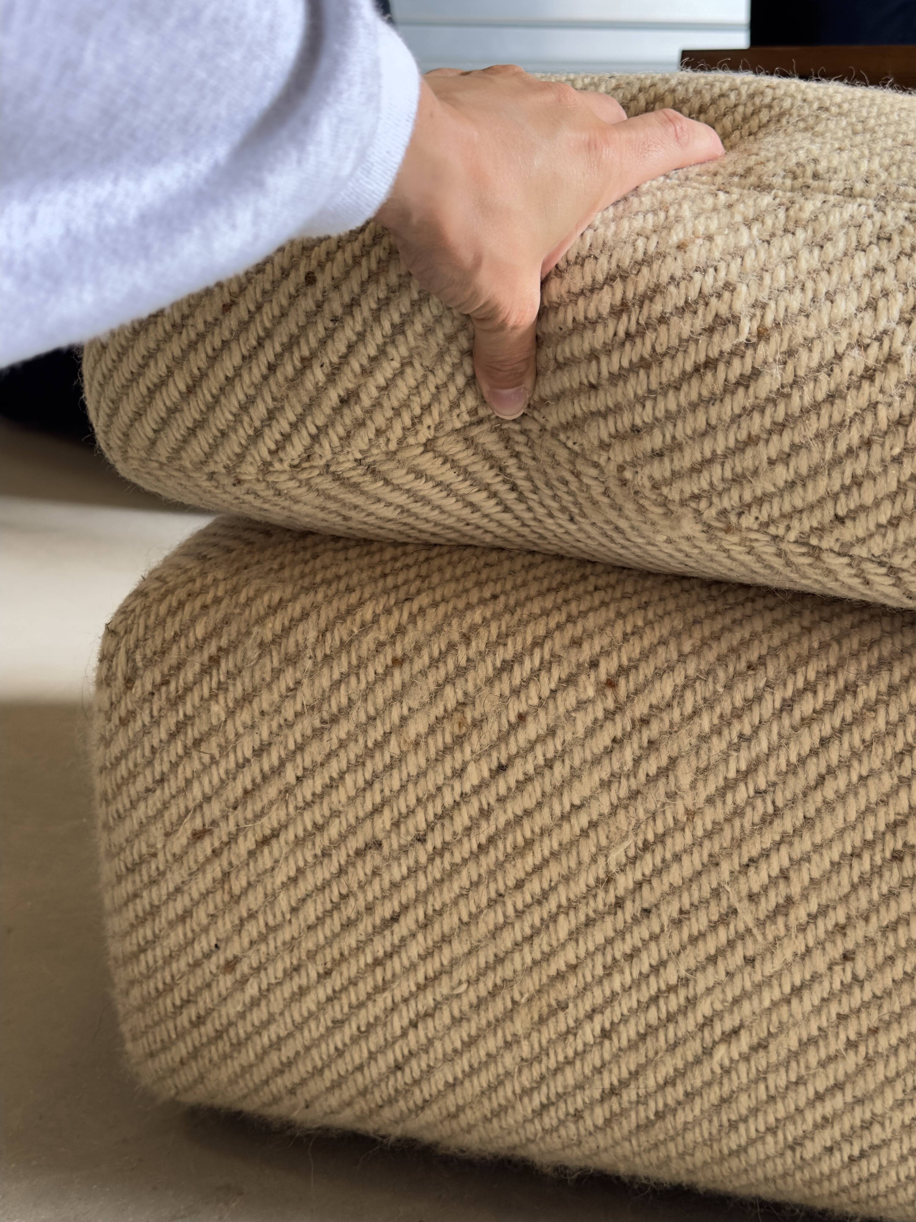 Pouf / Ottoman - Large pouf in textured beige fabric