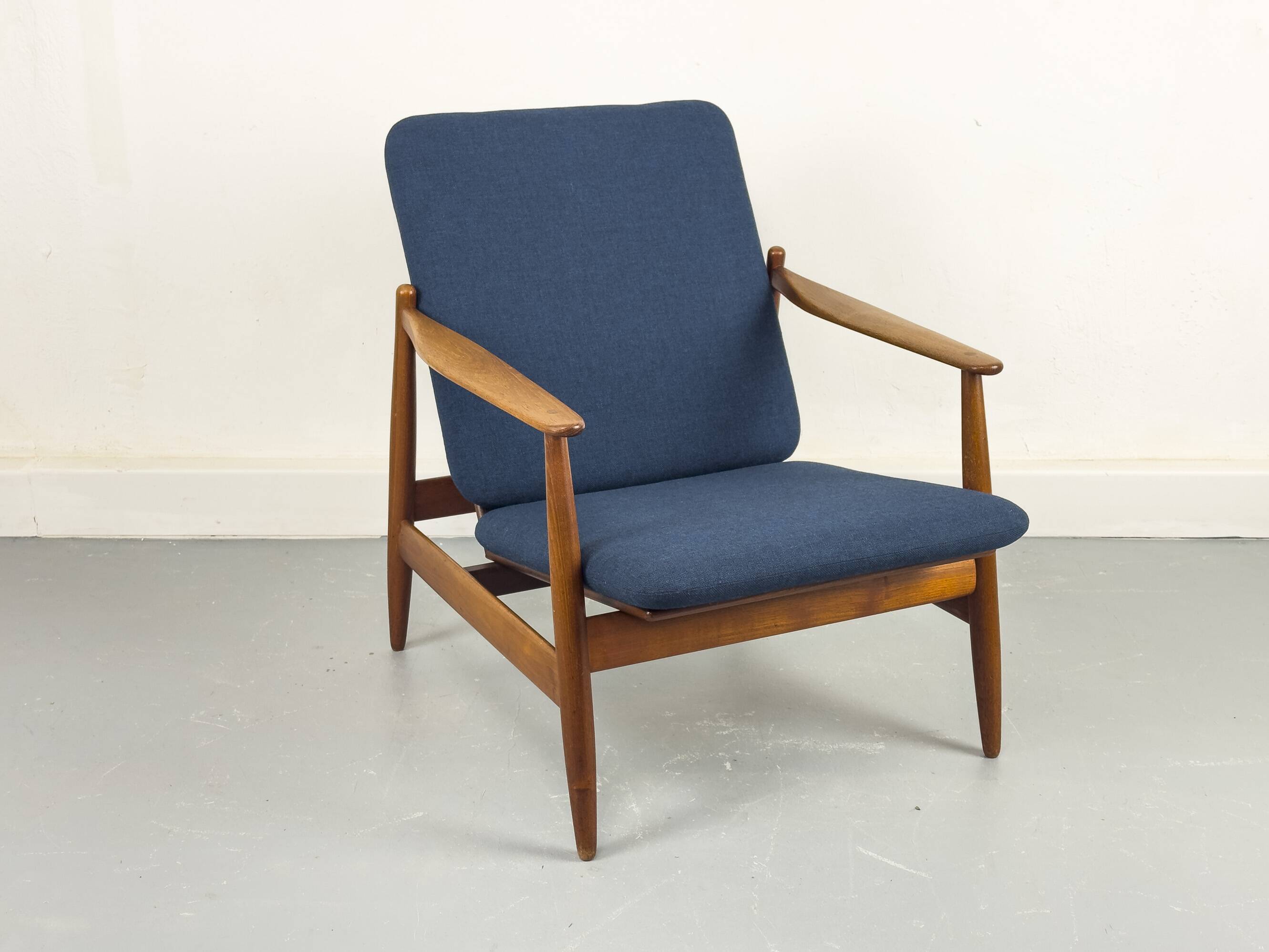 Danish Teak Lounge Chair by Hans Olsen for Frem Røjle, 1960s