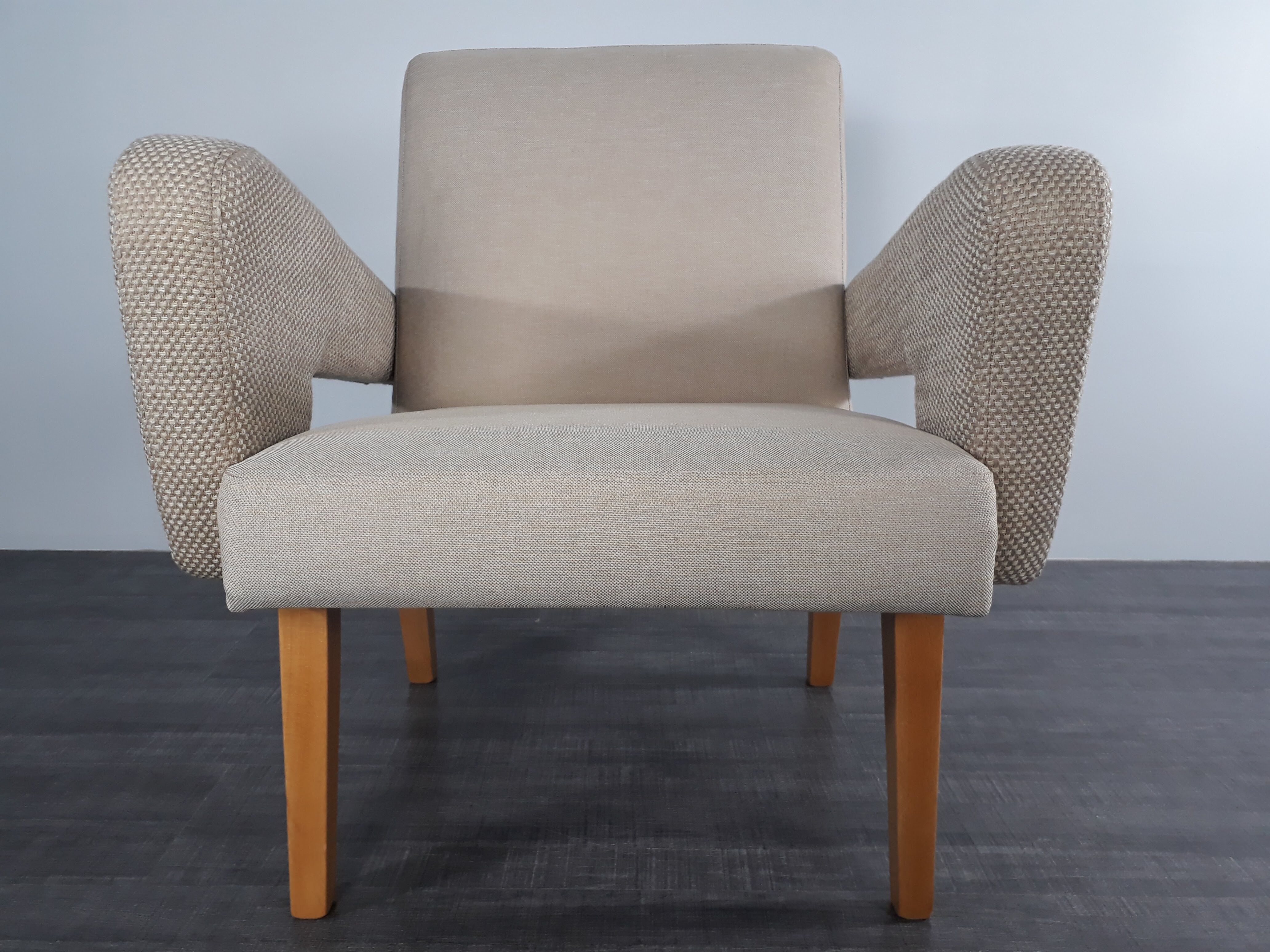 Pair of Jitona armchairs reupholstered Beige Fabric, Czech 1960s
