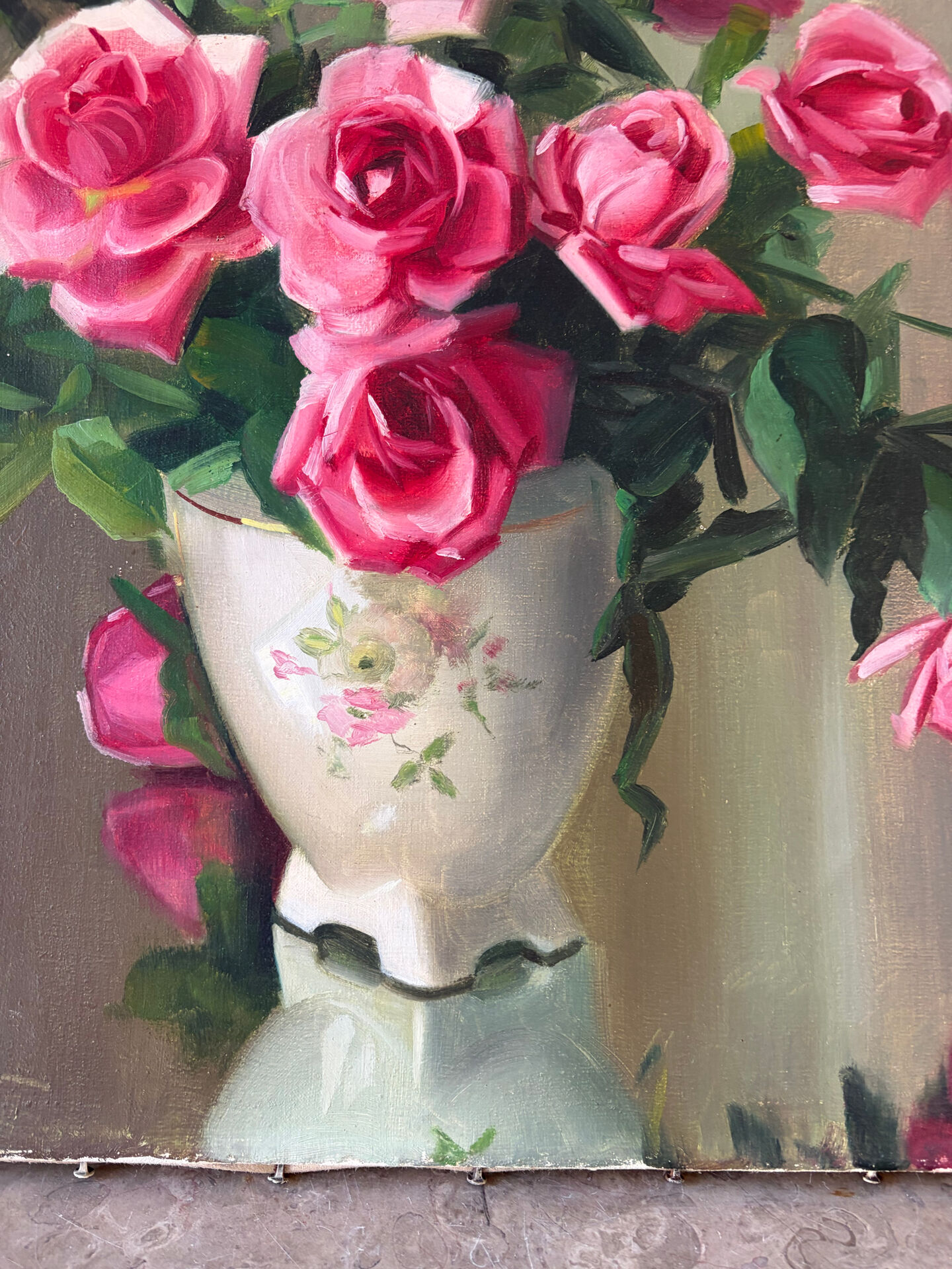 Tombée de roses, huile sur toile signé Miller Ranson