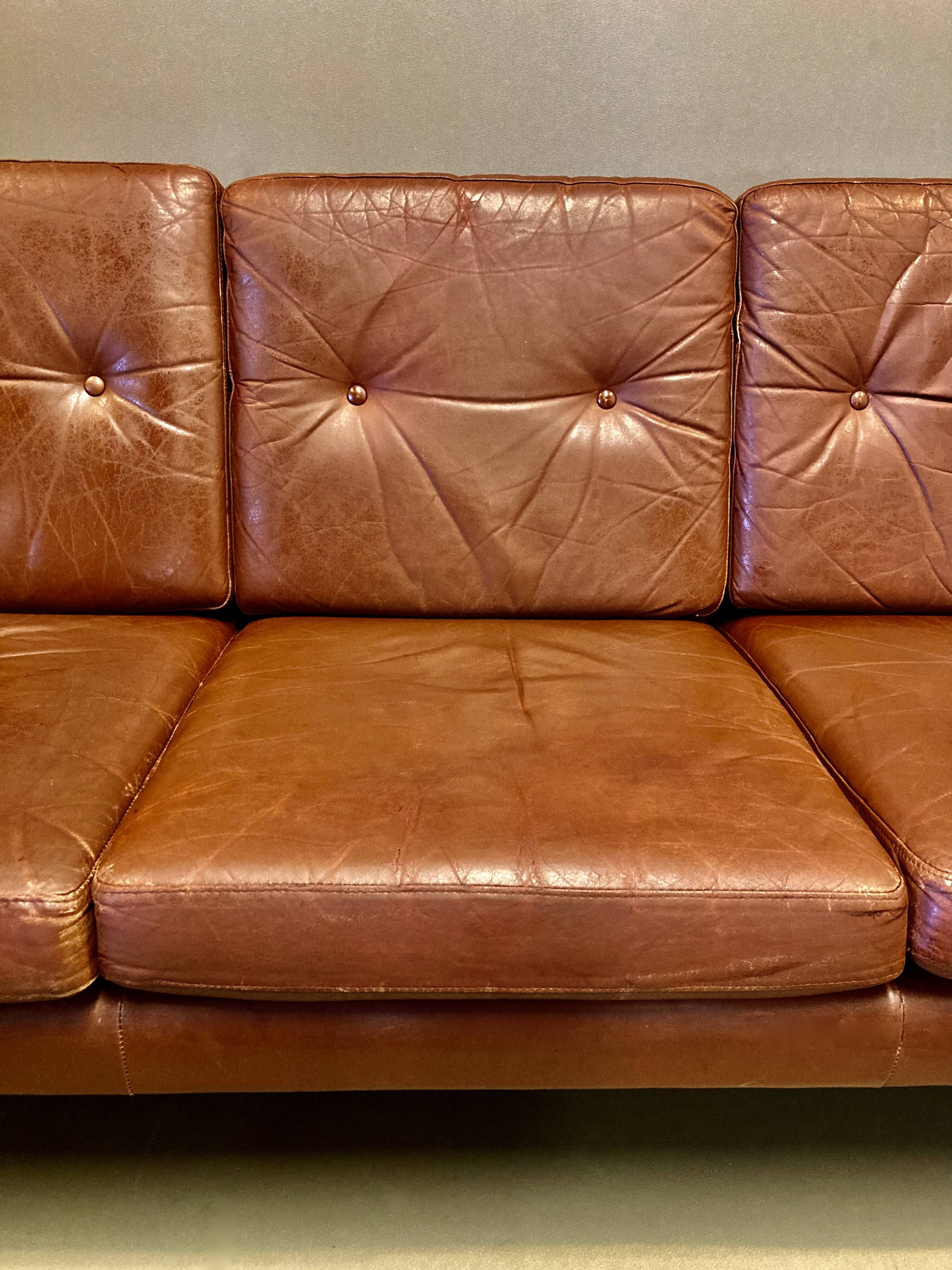 3-seater leather sofa Scandinavian design 1950.
