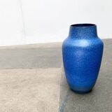 Large blue vase on a German workshop stand from the mid-20th century by Bückeburg Keramik, 1960s.
