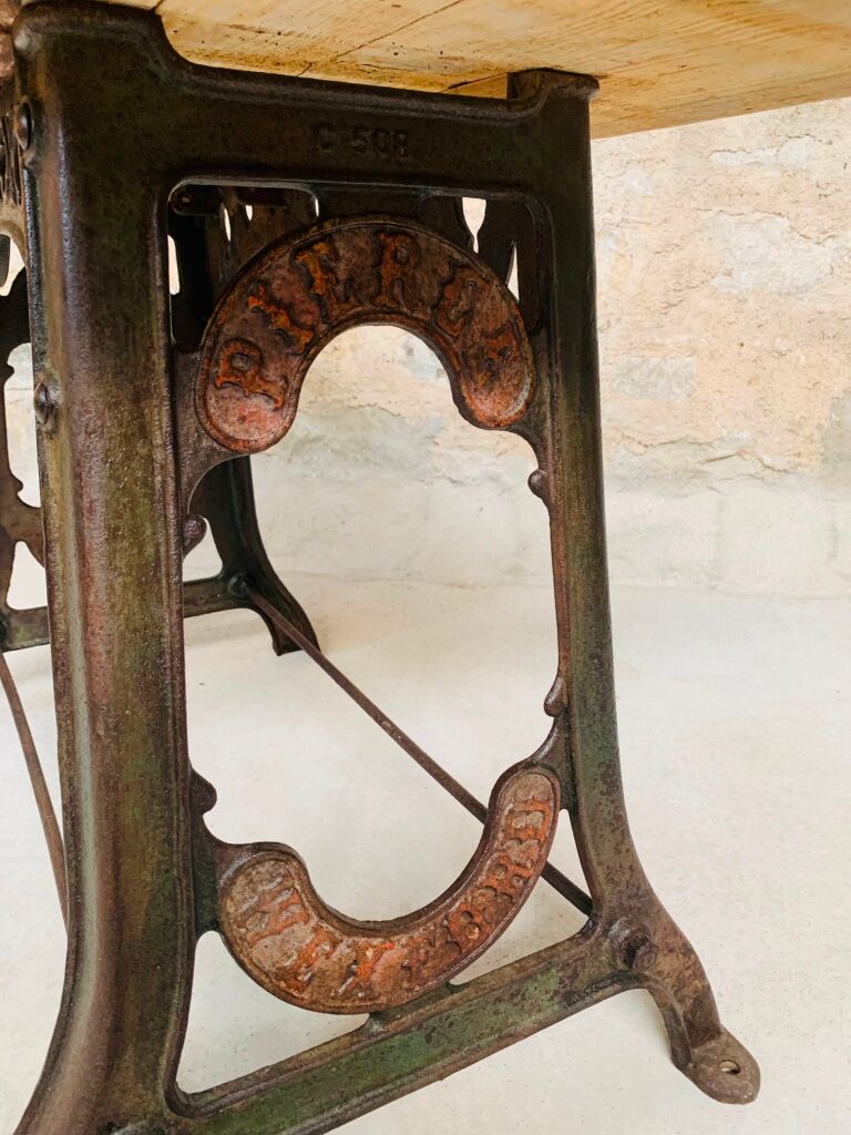 Table old industrial design pierce wexford 19th century