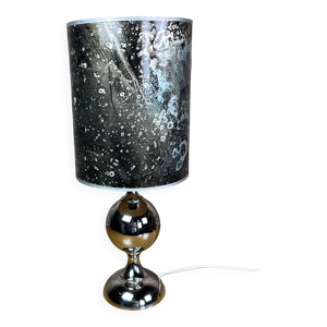 Lampe en métal chromé
