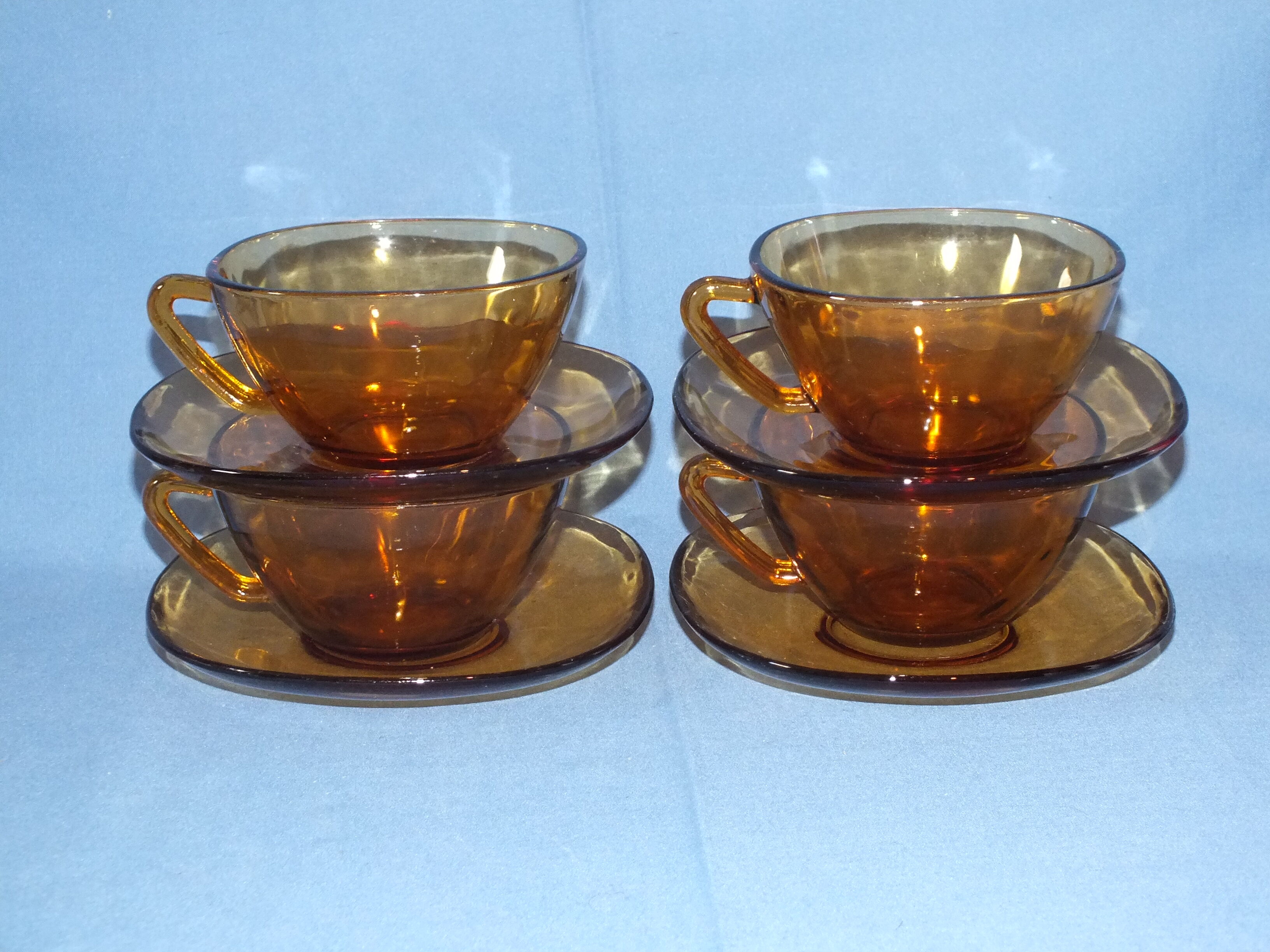 Set of 4 cups vintage vereco lunch