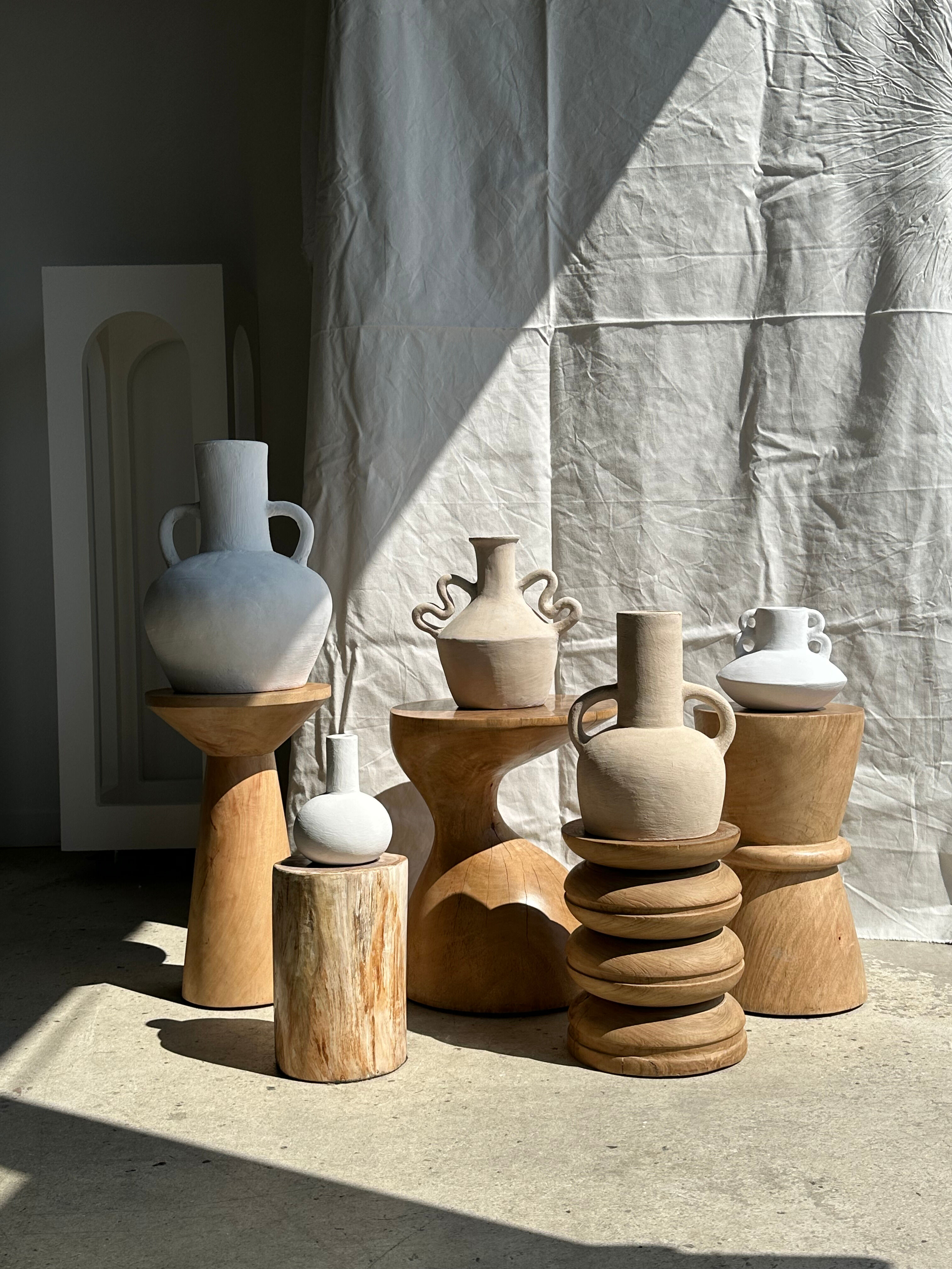 Handcrafted terracotta vase painted white with double handles h:40 d:30