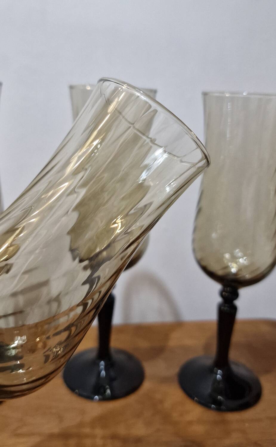4 twisted smoked crystal glasses