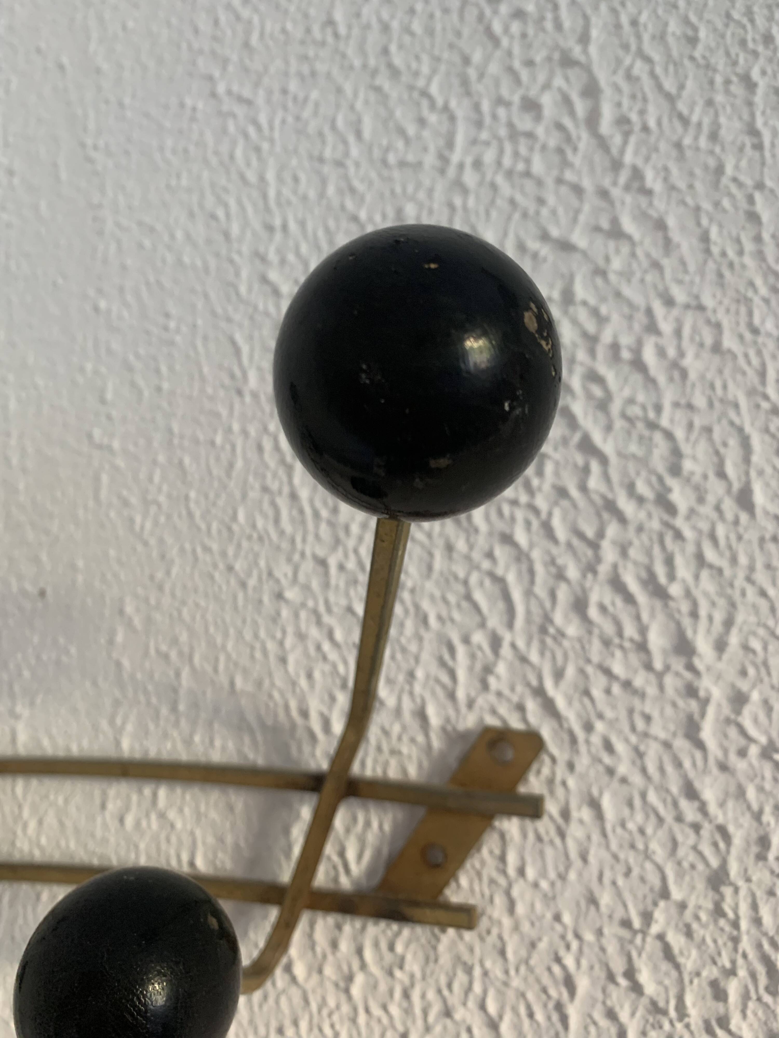 Portemanteau vintage 1960 doré 8 patères boules - 70 x 16 cm