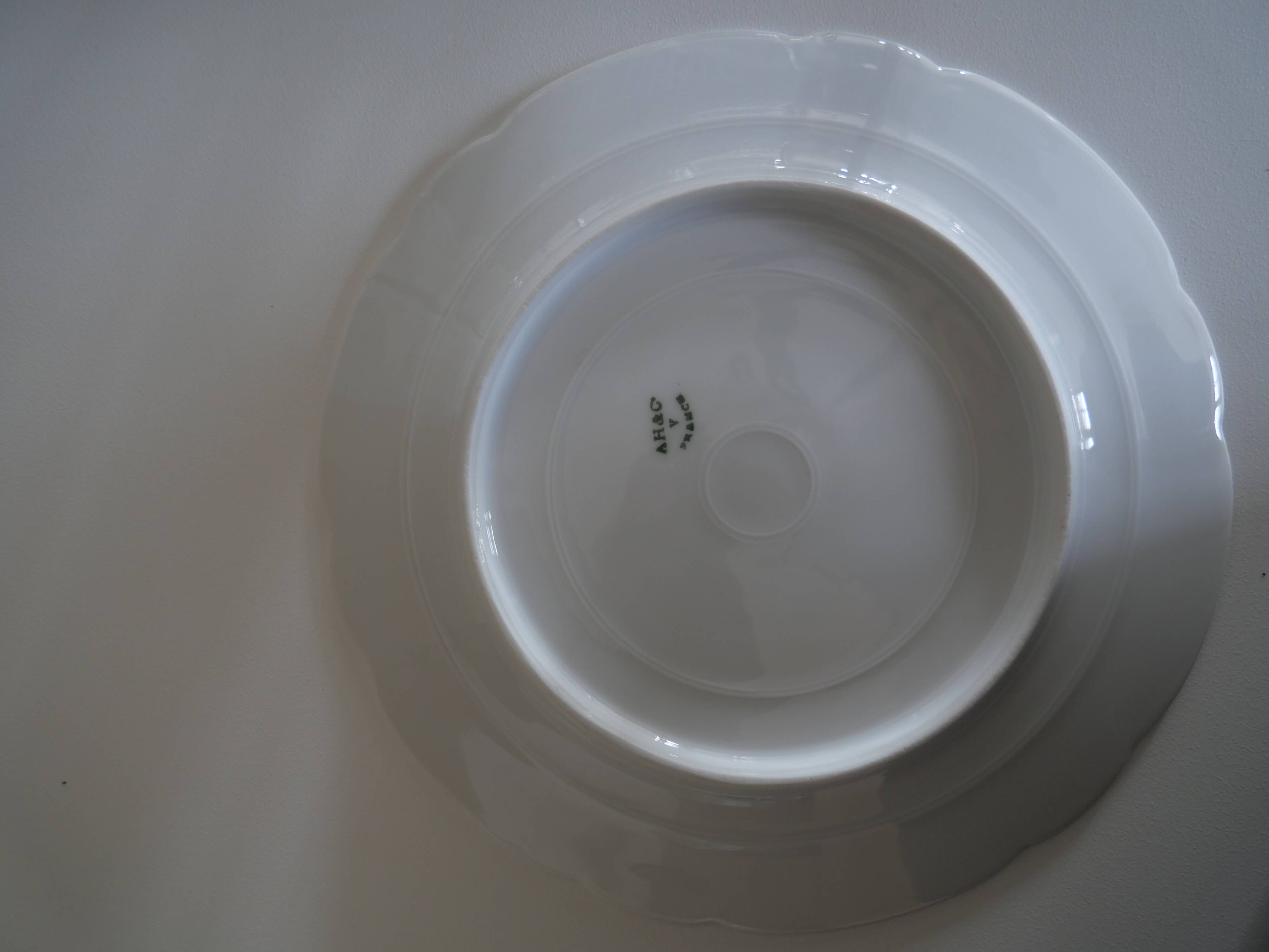 5 flat plates Alfred Hache & C°-V- White Porcelain