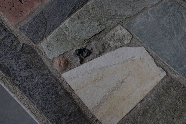 Table basse en béton et pierre - Pays-Bas, années 1960