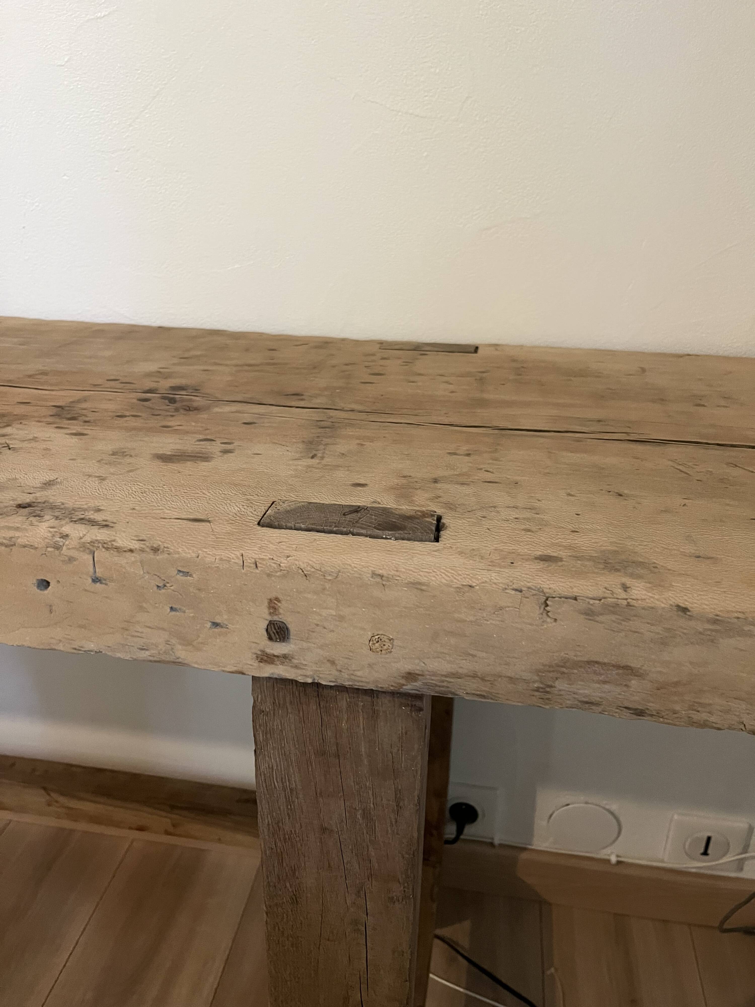Old workbench / Carpenter's workbench